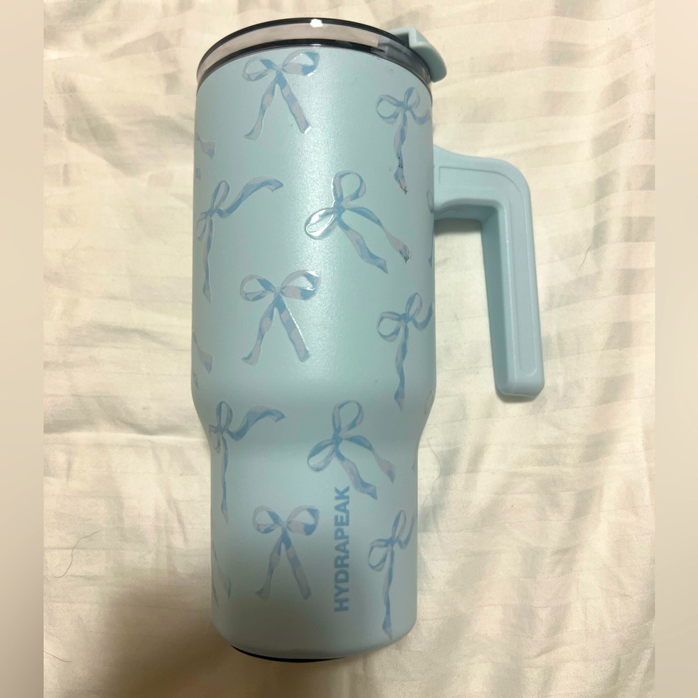 Hydrapeak tumbler 🎀